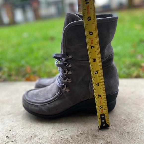 Hush Puppies Brown Suede Lace Up Wedge Boots Wave Reflex Sole Women's US Size 8 - Picture 8 of 12